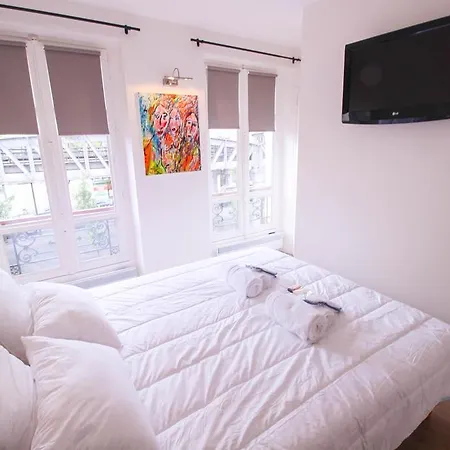Luckey Homes - Bld De Grenelle Apartment